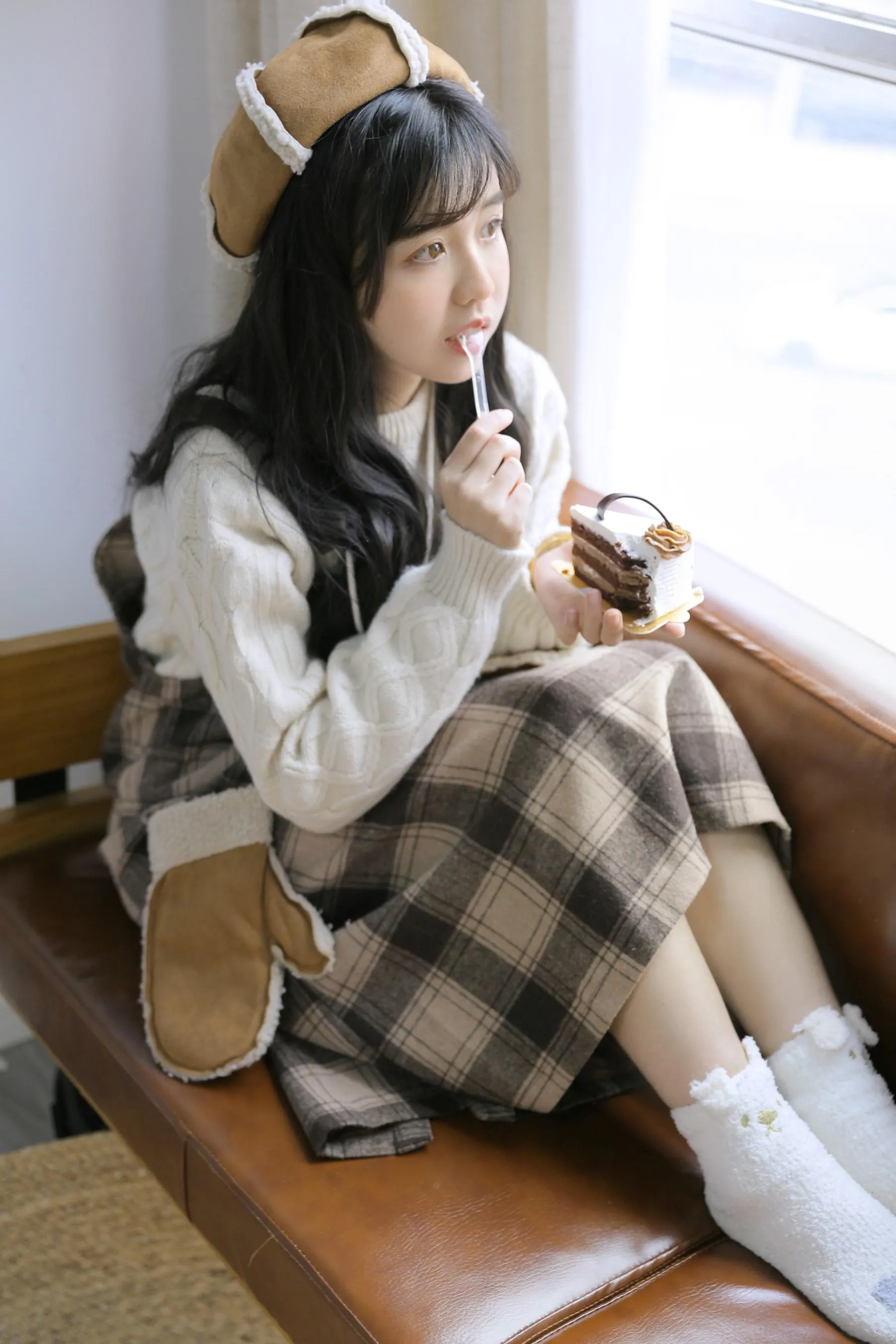 [YITUYU艺图语]2022.09.10 秋天的第一杯奶茶 阿起阿起阿起 [24P]插图